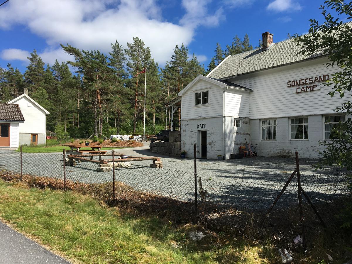 Songesand Camp Hotel Екстериор снимка